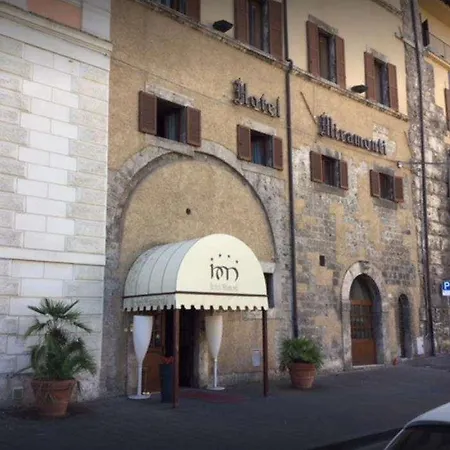 Hotel&ristorante Miramonti Palazzo Storico Hotel 4*