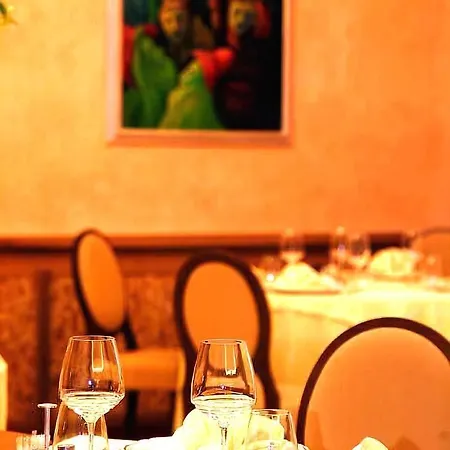 Hotel&ristorante Miramonti Palazzo Storico 4*