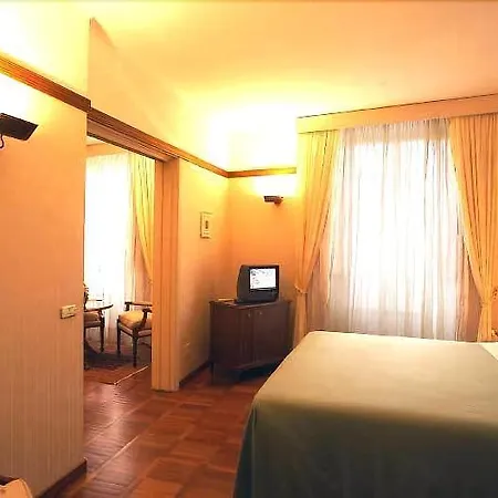 Hotel&ristorante Miramonti Palazzo Storico Rieti