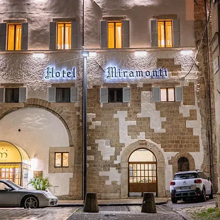Ξενοδοχείο Hotel&ristorante Miramonti Palazzo Storico Ριέτι