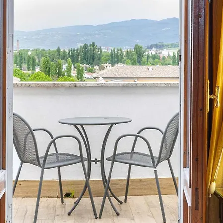 Hotel&ristorante Miramonti Palazzo Storico Ριέτι