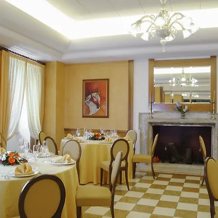Hotel&ristorante Miramonti Palazzo Storico 4* Rieti