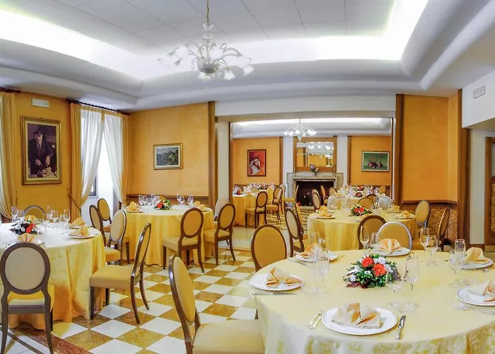 Hotel&ristorante Miramonti Palazzo Storico Hotel Rieti