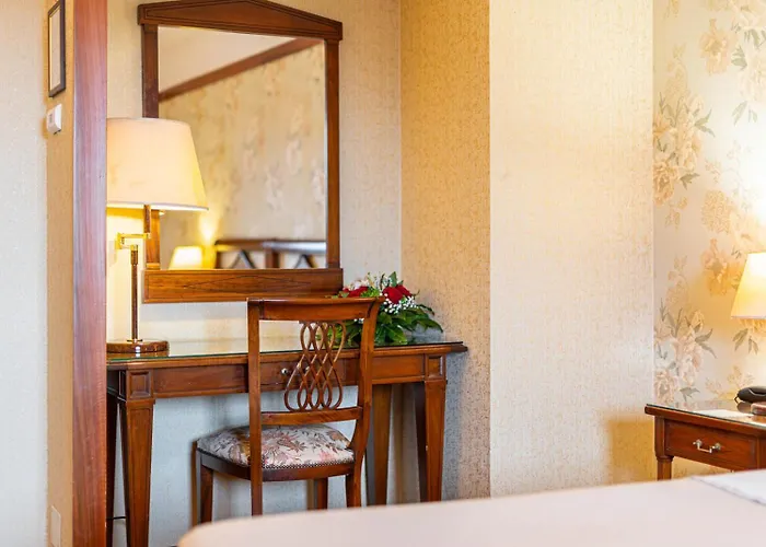 Hotel&ristorante Miramonti Palazzo Storico 4*