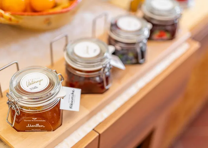 Hotel&ristorante Miramonti Palazzo Storico Rieti