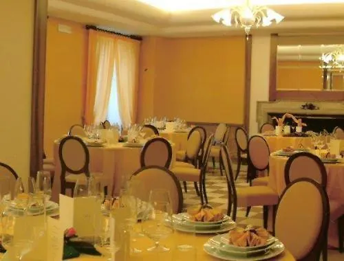 Hotel Hotel&ristorante Miramonti Palazzo Storico Rieti